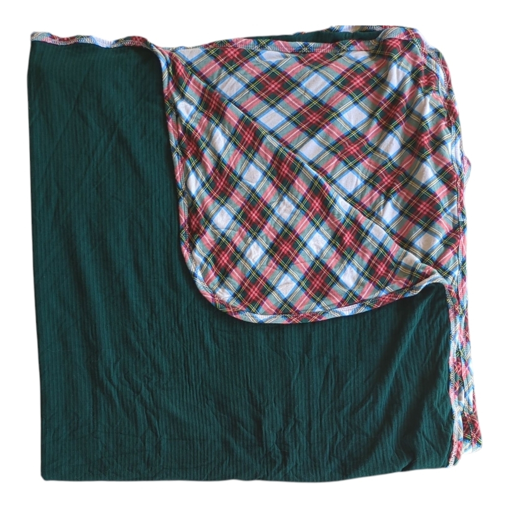Posh Peanut Double Layer Patoo Green Ribbed/Plaid Reversible Blanket 40x40